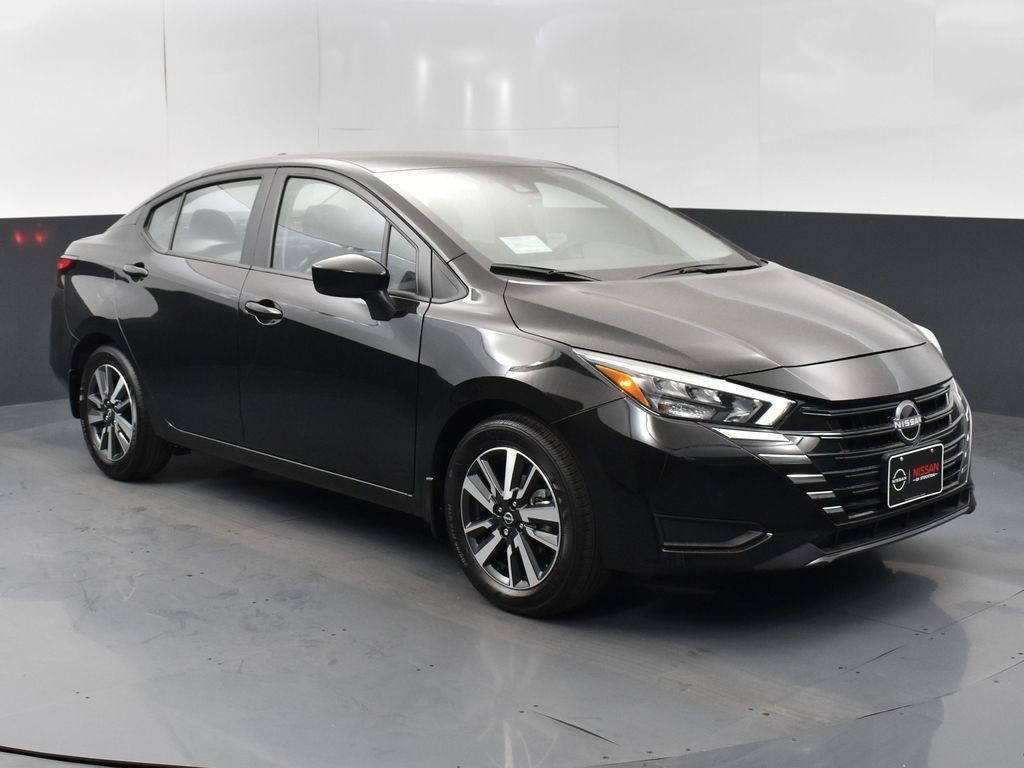 2025 Nissan Versa Sedan