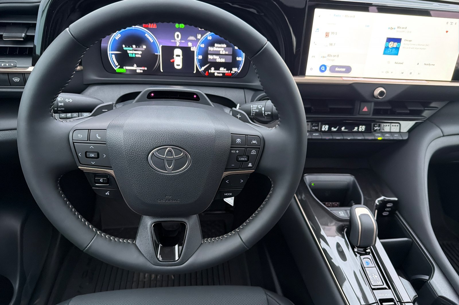 2026 Toyota Crown Platinum - Photo 12