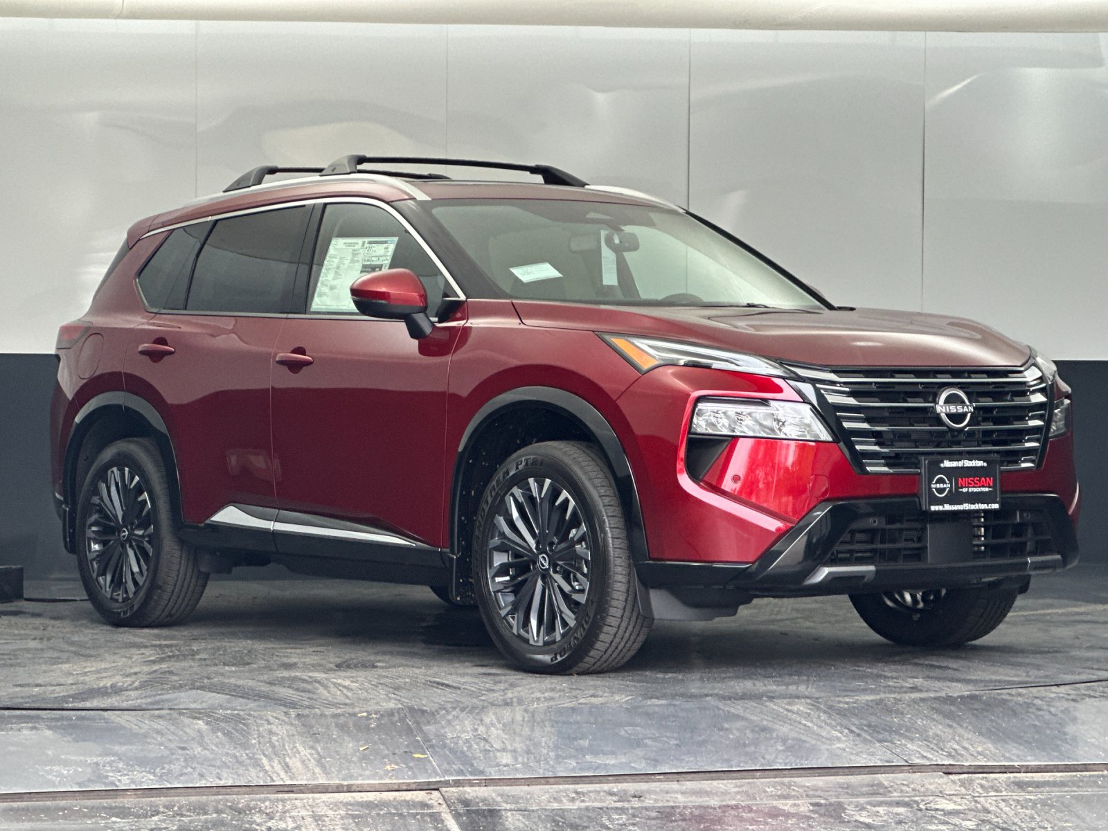 2026 Nissan Rogue Platinum AWD's photo