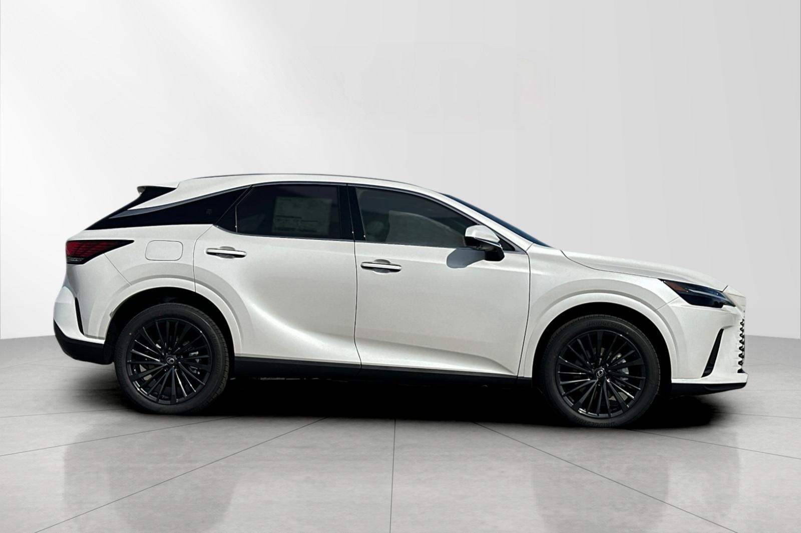 2026 Lexus RX 450h+ Premium - Photo 7