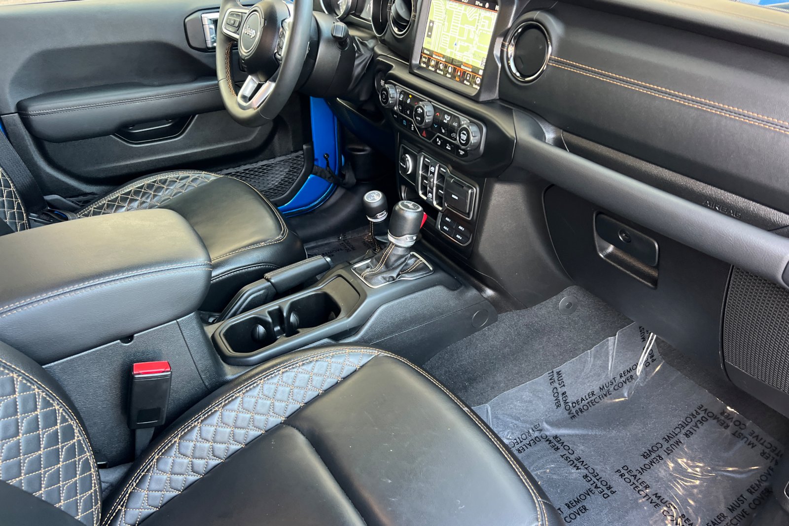 2023 Jeep Wrangler 4xe Sahara 4xe photo 4