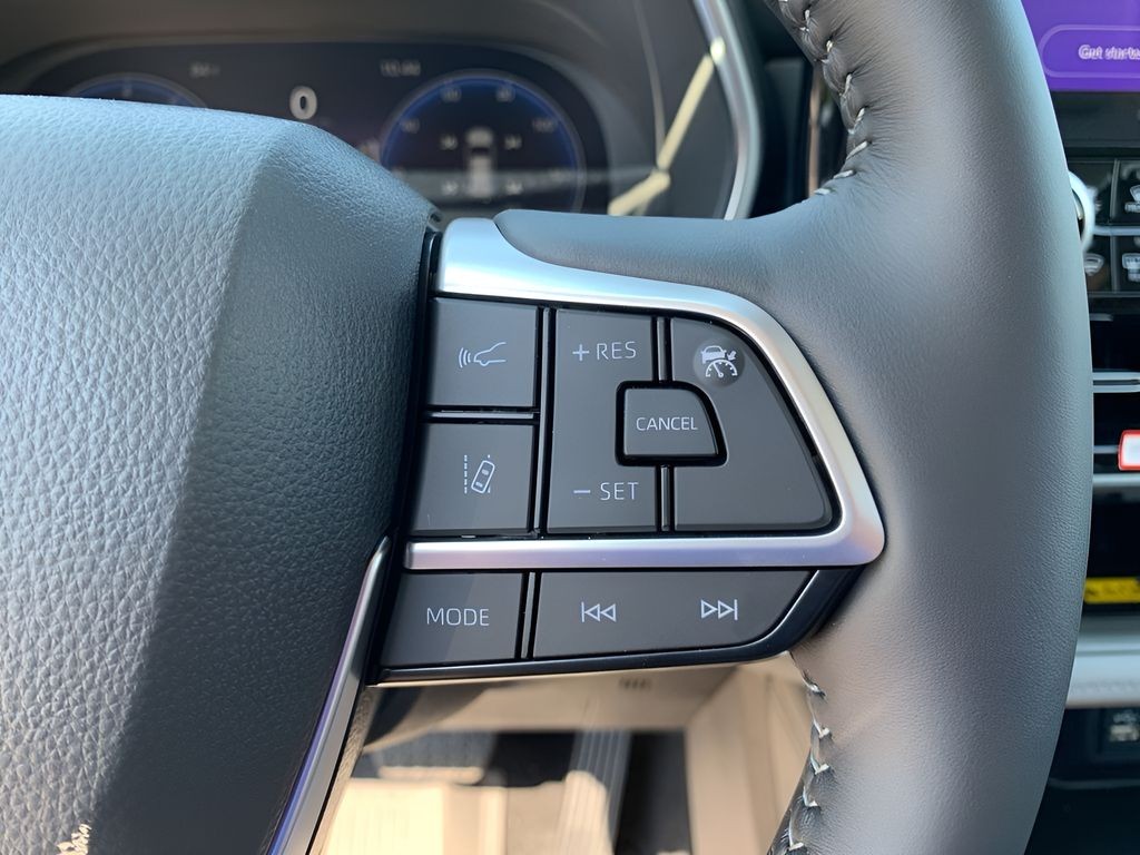 New 2025  Toyota Platinum image 26