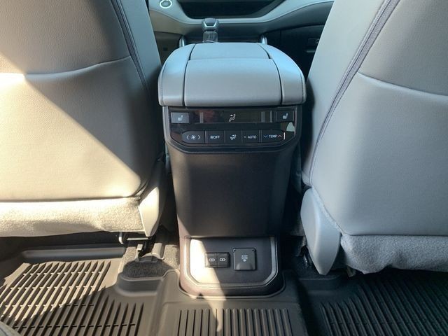New 2025  Toyota Platinum image 48