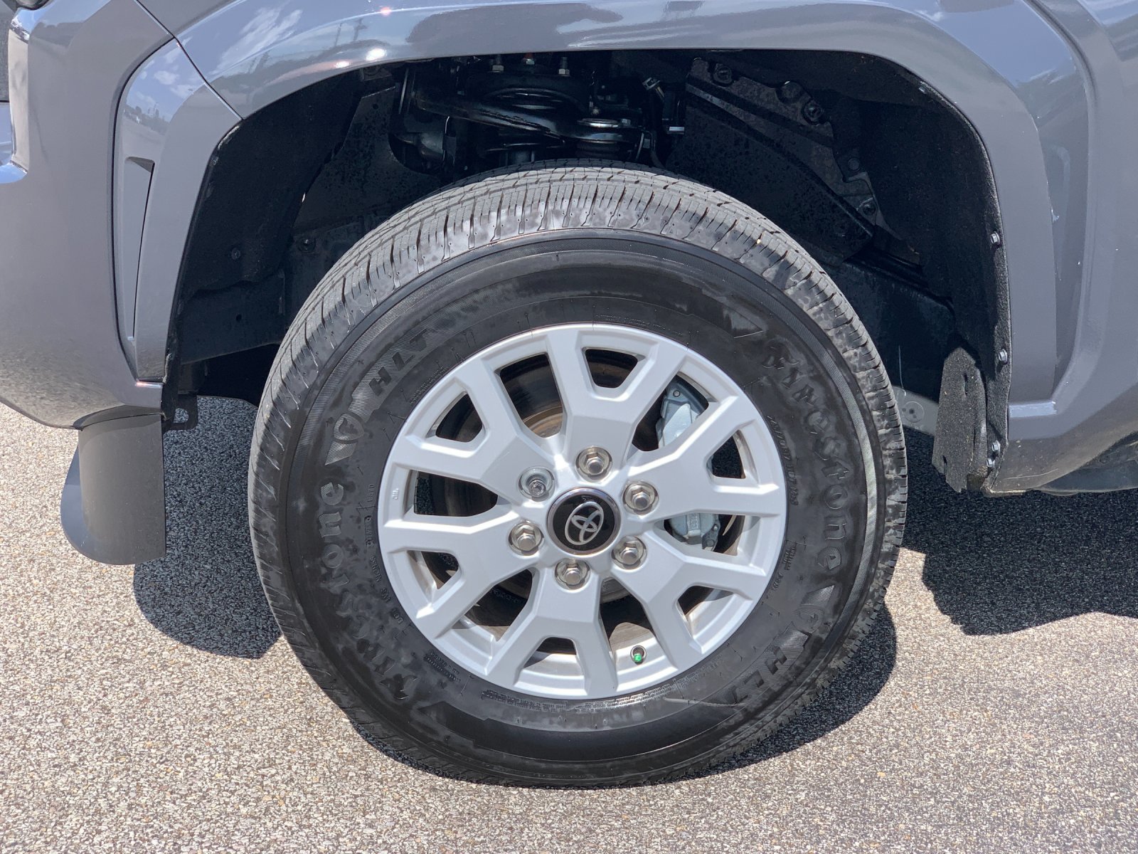 Certified Used 2025  Toyota SR5 image 22