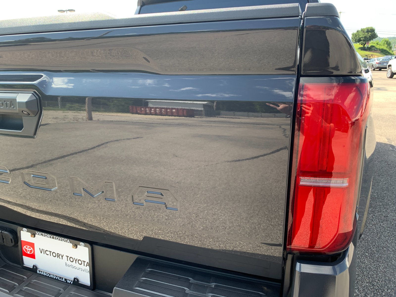 Certified Used 2025  Toyota SR5 image 23