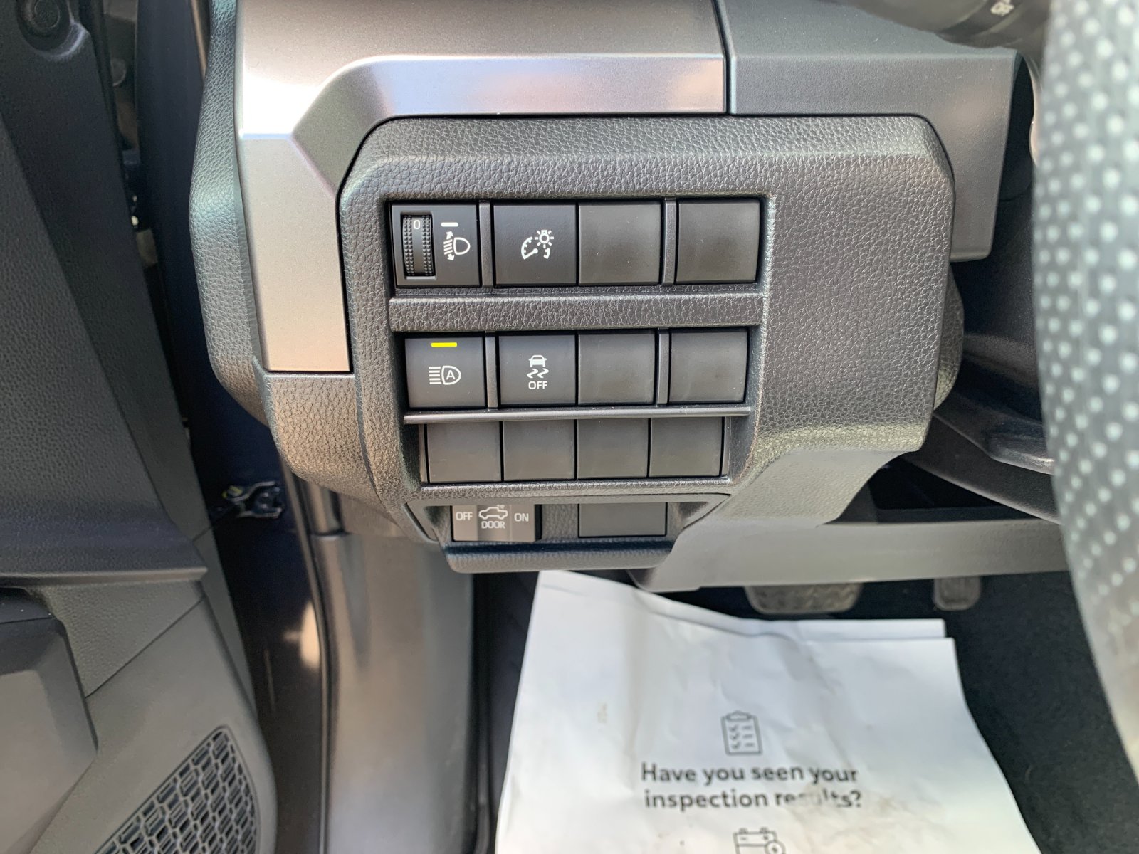 Certified Used 2025  Toyota SR5 image 21