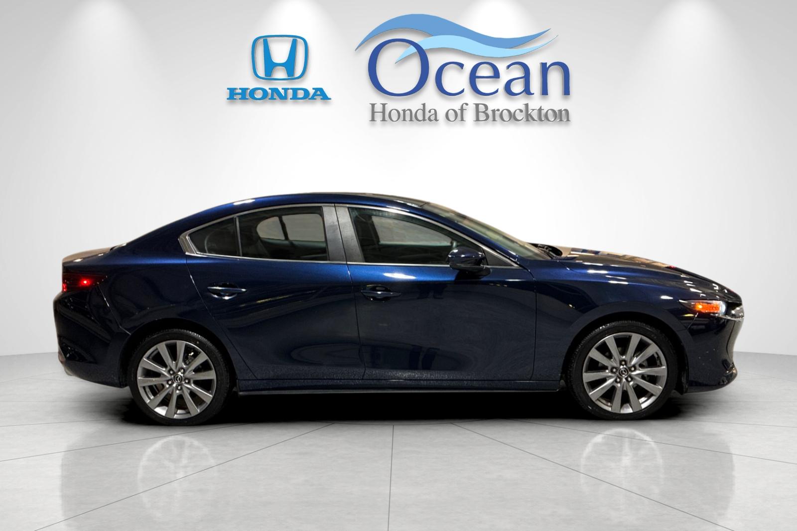 Used 2019 Mazda Mazda3 Preferred with VIN 3MZBPADL5KM107640 for sale in Brockton, MA