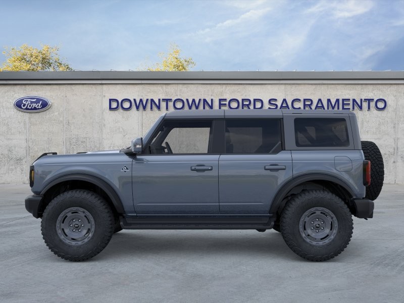 New 2025 Azure Gray Metallic Ford Outer Banks® image 4