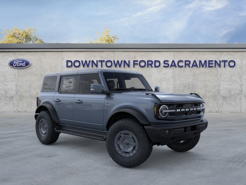 New 2025 Azure Gray Metallic Ford Outer Banks® image 8
