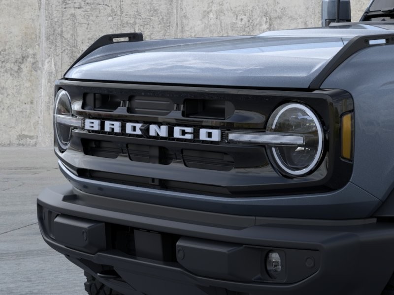 New 2025 Azure Gray Metallic Ford Outer Banks® image 20