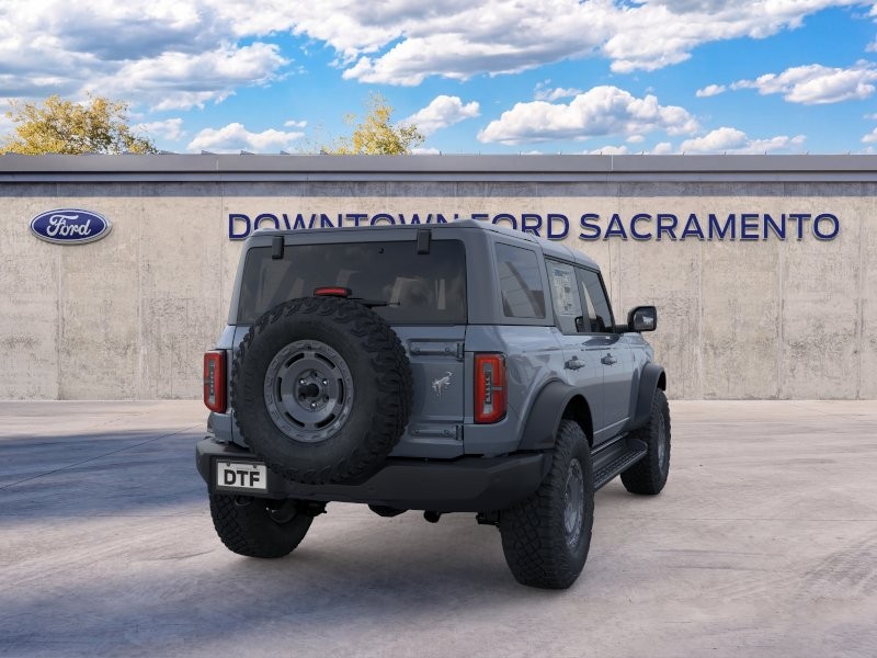 New 2025 Azure Gray Metallic Ford Outer Banks® image 9