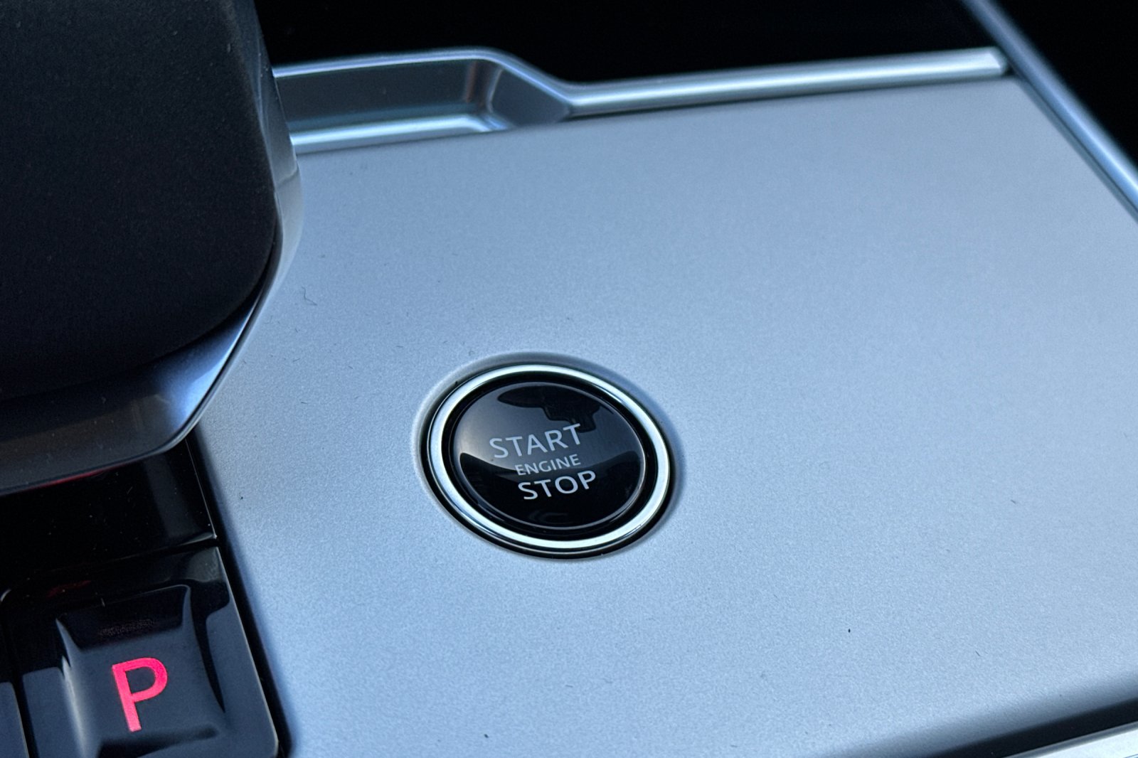 2026 Land Rover Range Rover SE - Photo 23