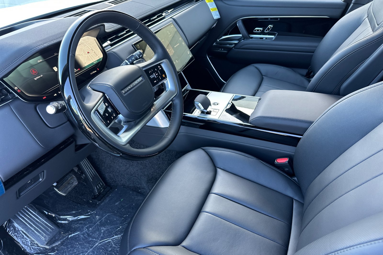 2026 Land Rover Range Rover SE - Photo 10
