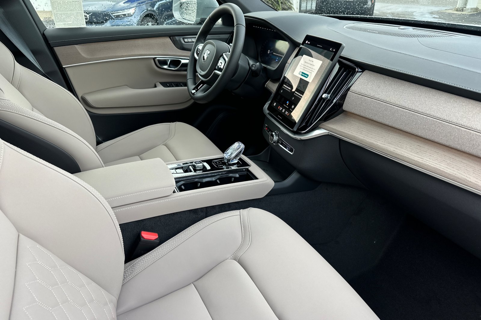 New 2026 Gray Volvo T8 Plus image 17
