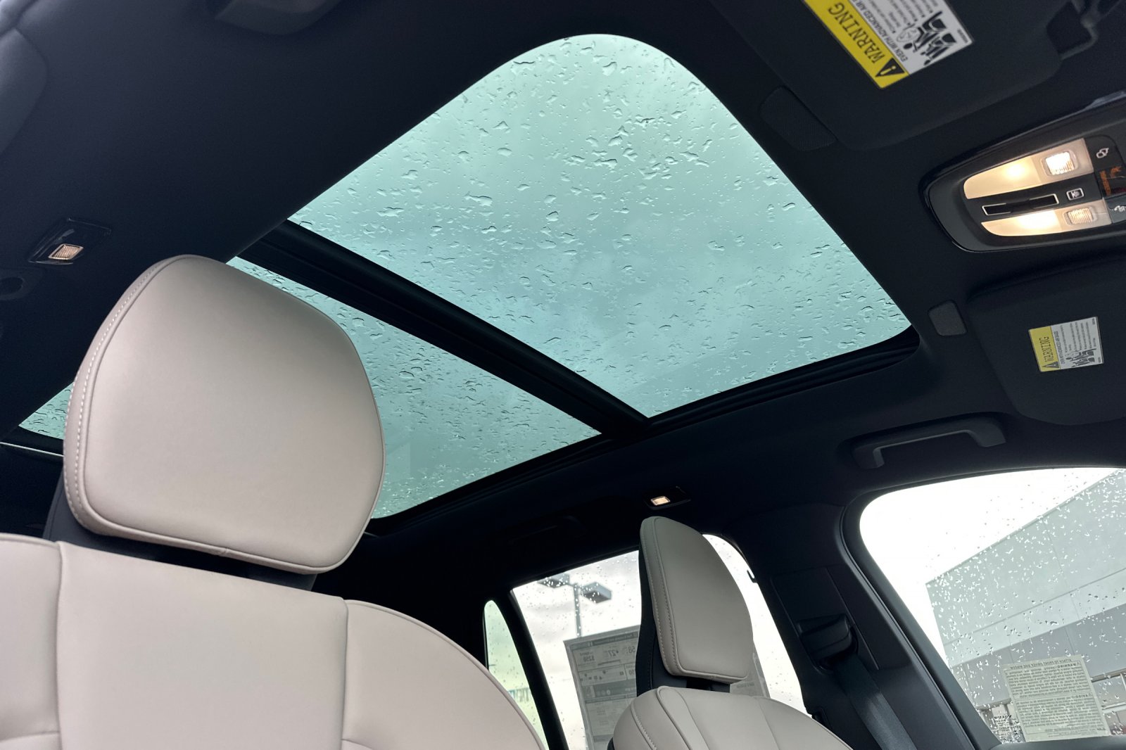 New 2026 Gray Volvo T8 Plus image 18