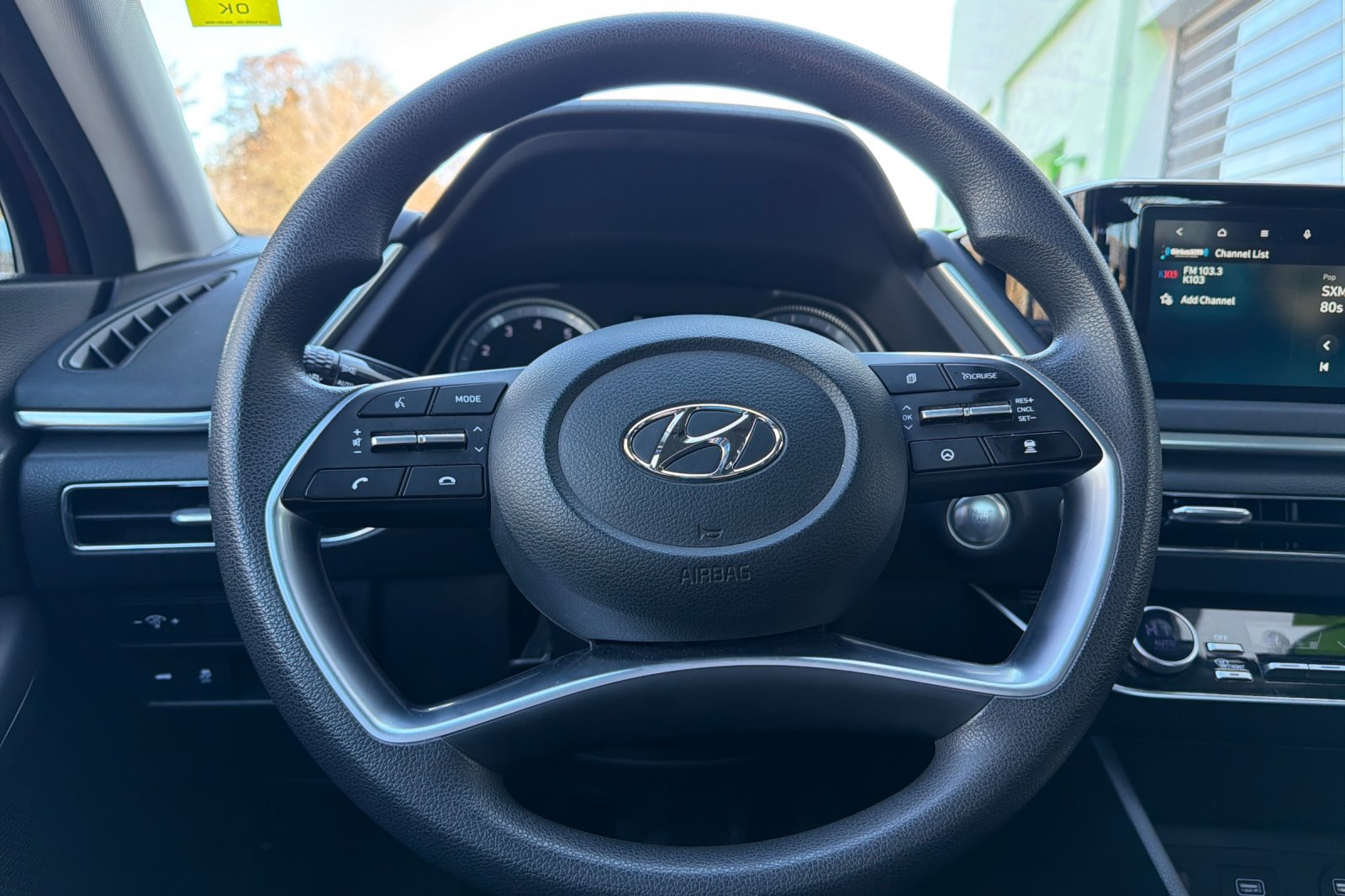 Used 2023 Ultimate Red Hyundai SEL image 23