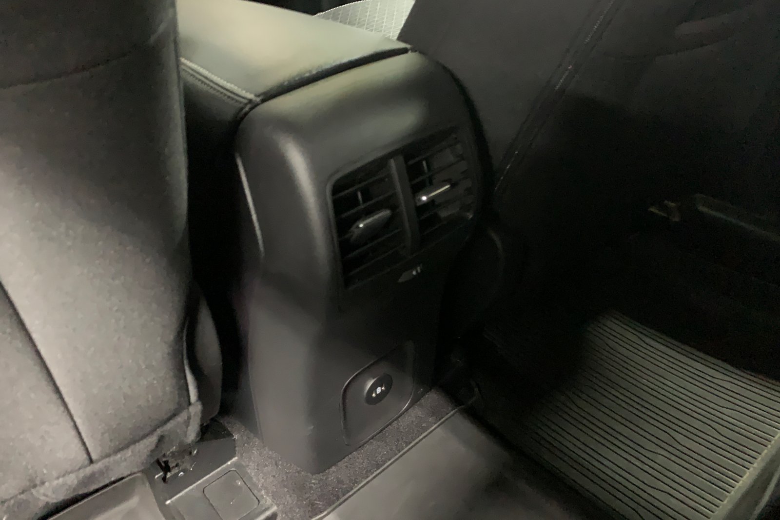 Used 2023 Black Ford Active image 14