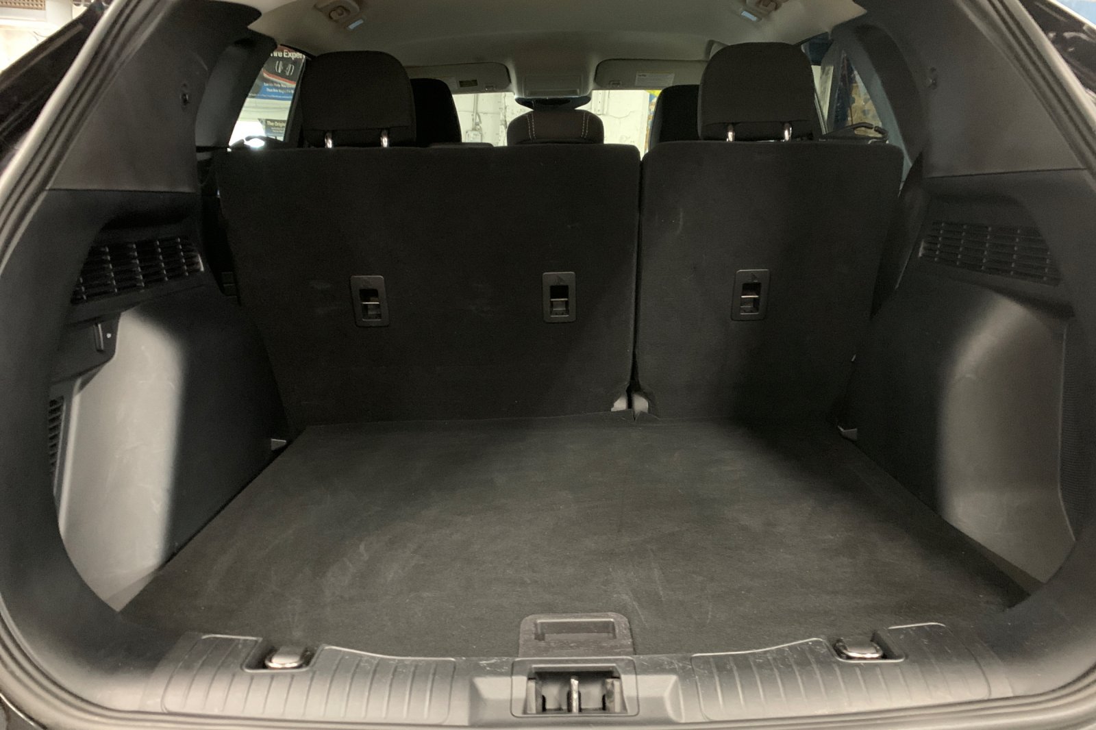 Used 2023 Black Ford Active image 17