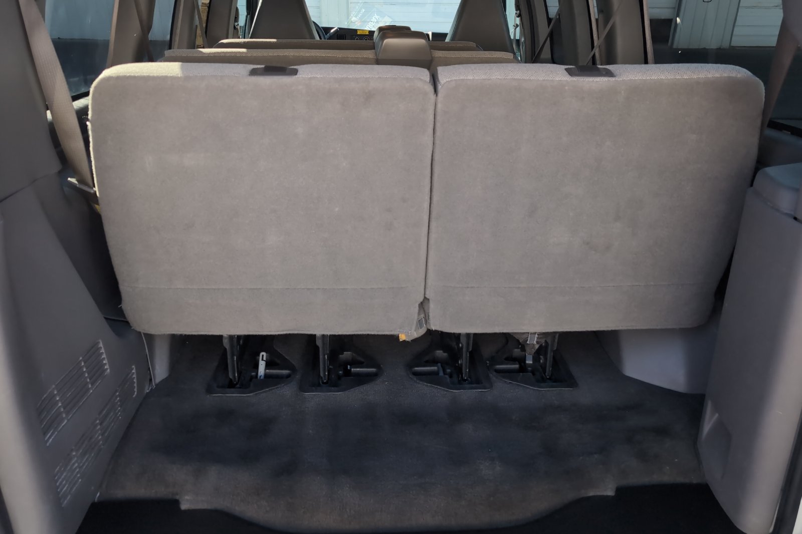 Used 2017 White Chevrolet LT image 17