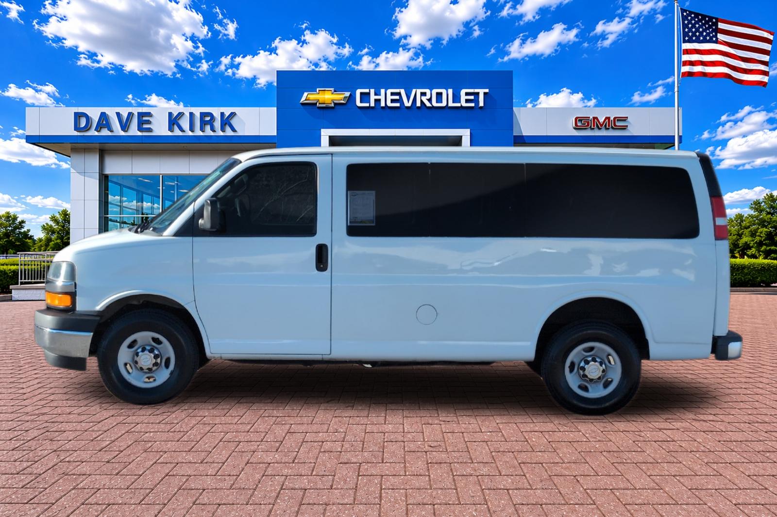 Used 2017 White Chevrolet LT image 6