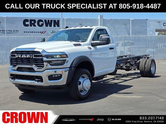 New 2025 Bright White Clearcoat RAM Tradesman image 7