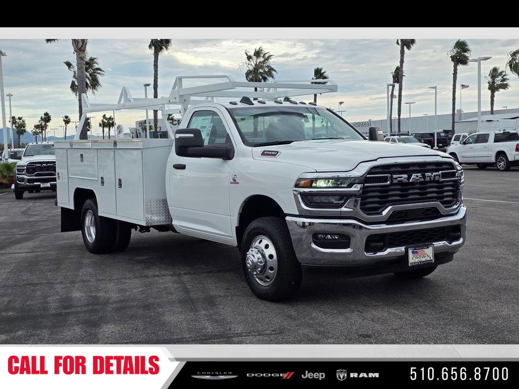 New 2025 Bright White Clear-Coat Exterior Paint RAM Tradesman image 3