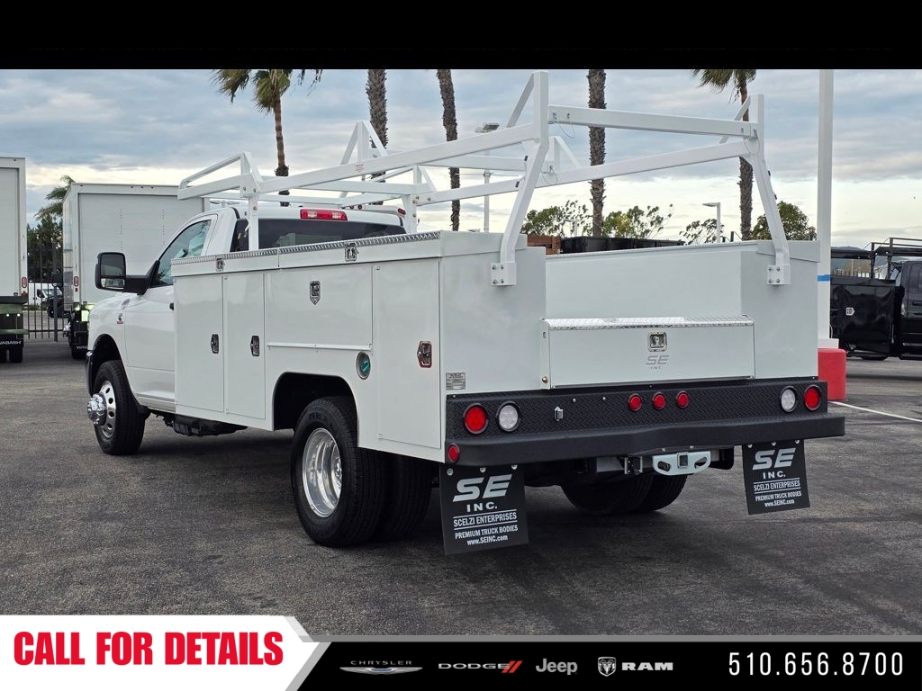 New 2025 Bright White Clear-Coat Exterior Paint RAM Tradesman image 10