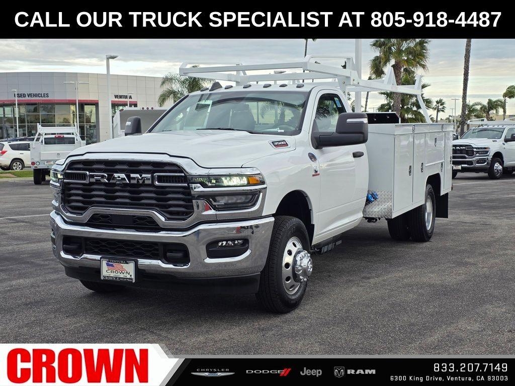 New 2025 Bright White Clear-Coat Exterior Paint RAM Tradesman image 22