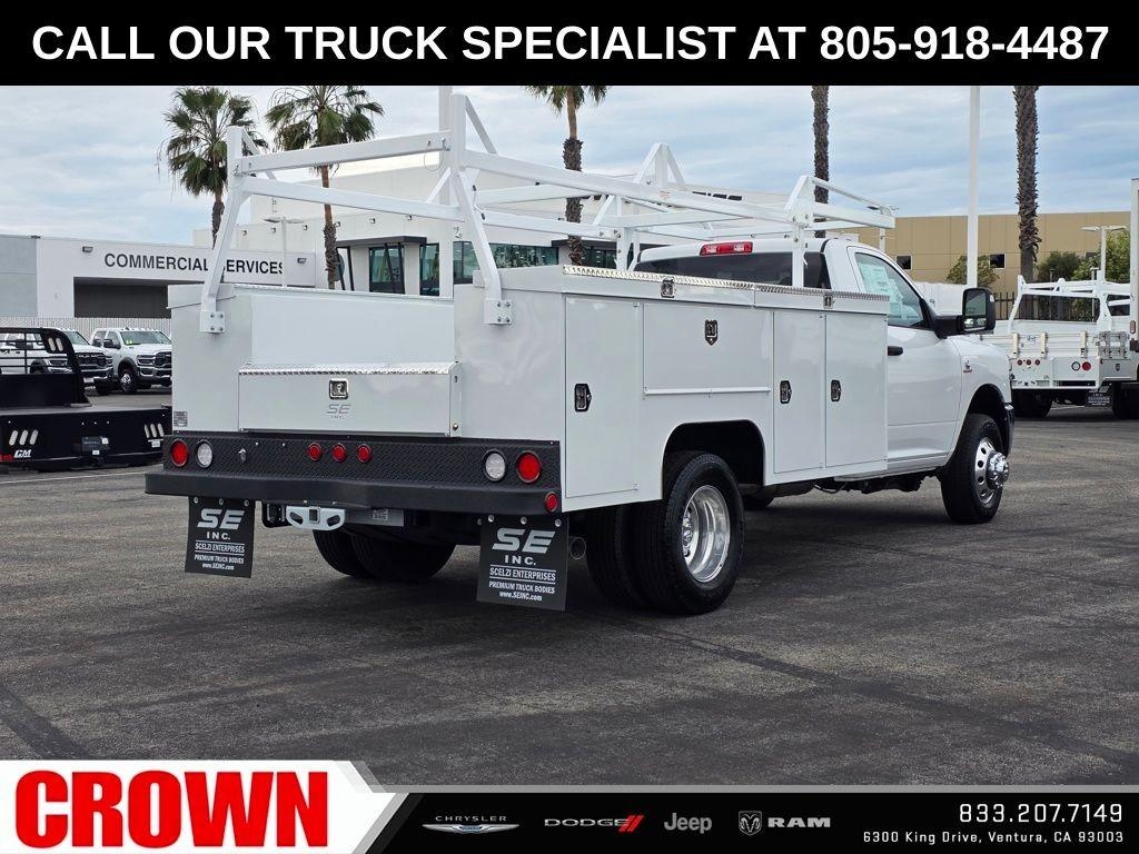New 2025 Bright White Clear-Coat Exterior Paint RAM Tradesman image 30