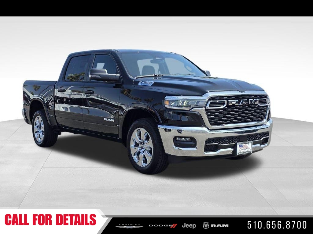 New 2025 Diamond Black Crystal Pearlcoat RAM Big Horn/Lone Star image 3