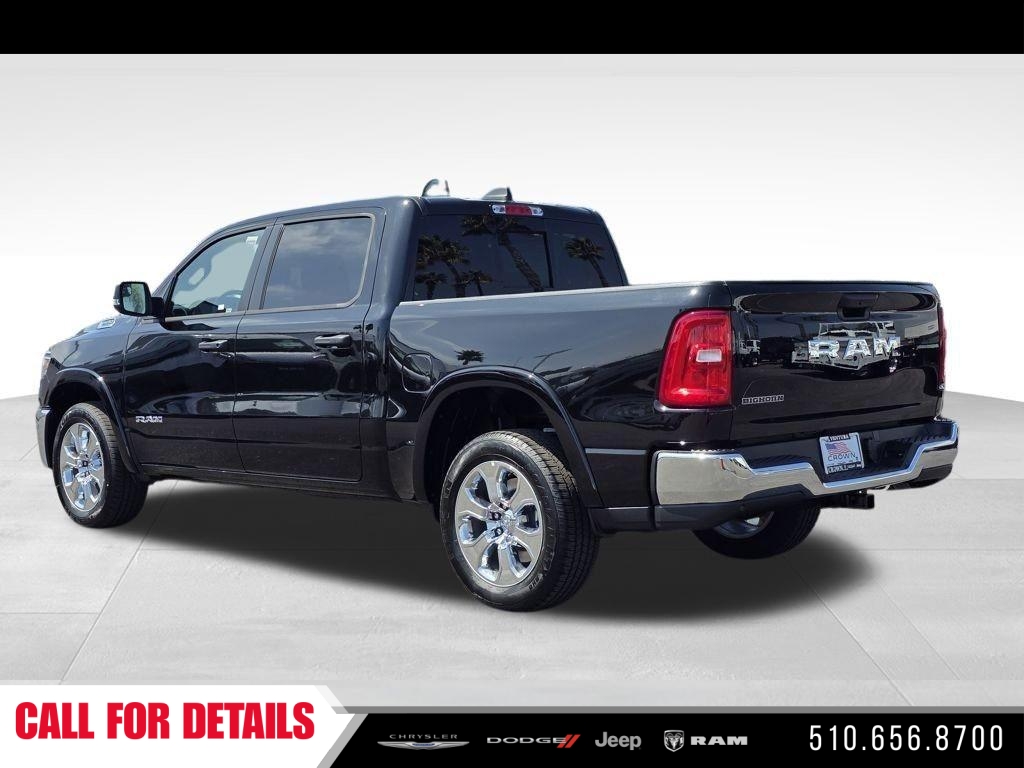 New 2025 Diamond Black Crystal Pearlcoat RAM Big Horn/Lone Star image 7