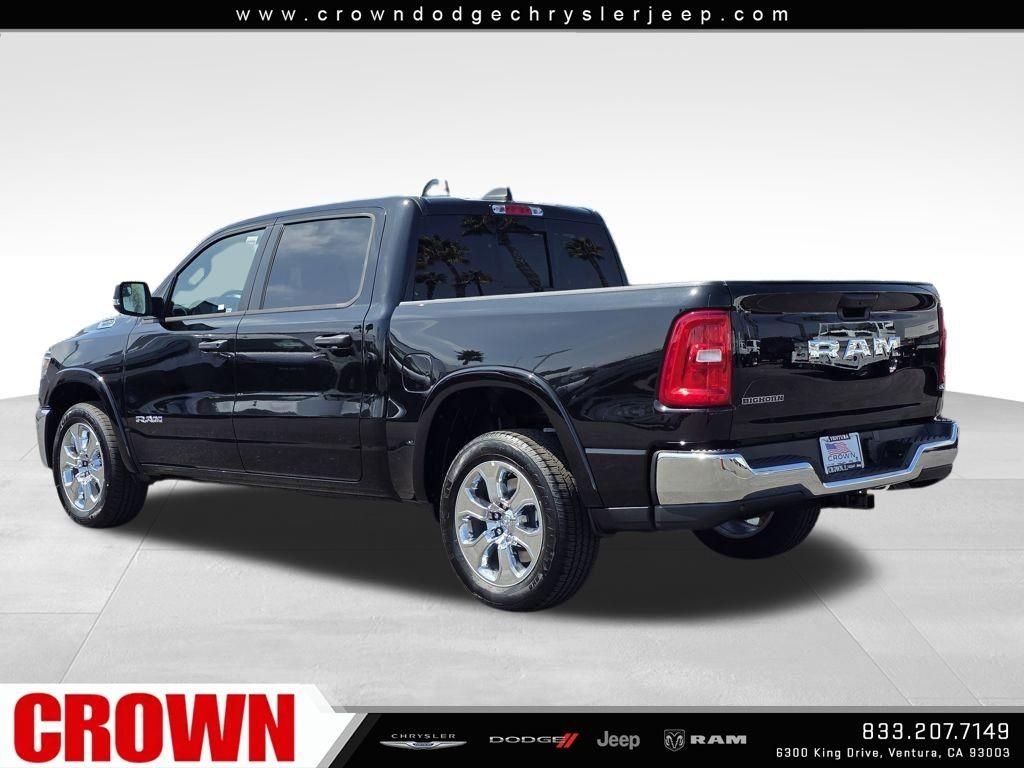 New 2025 Diamond Black Crystal Pearlcoat RAM Big Horn/Lone Star image 31