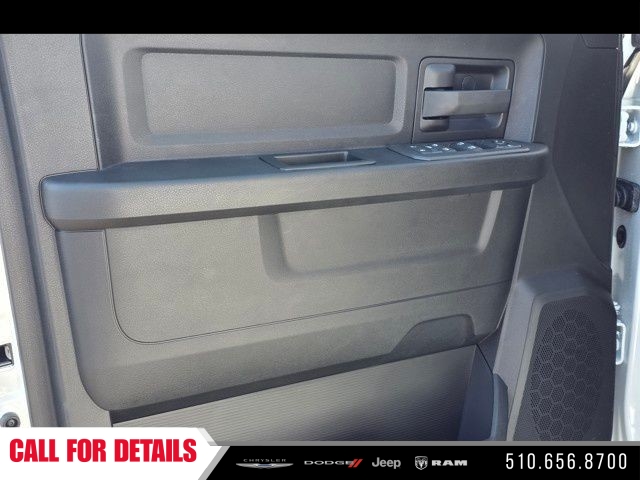 New 2026 Bright White Clear-Coat Exterior Paint RAM Tradesman image 17