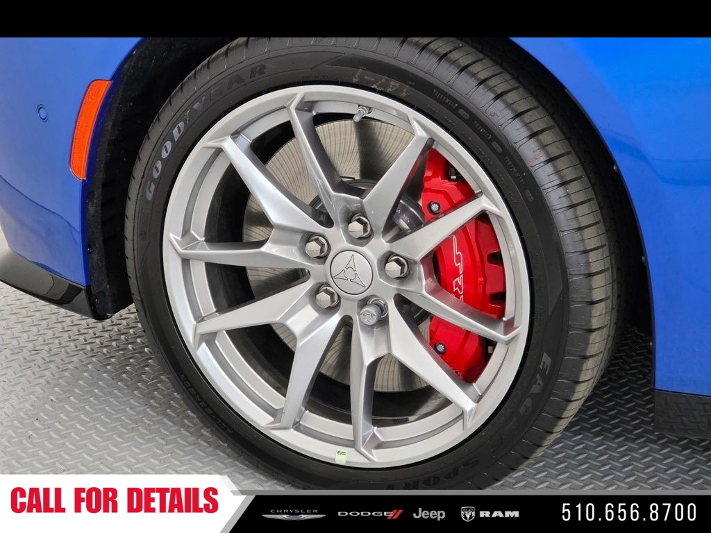New 2026 Bludicrous Exterior Paint Dodge R/T Scat Pack image 23