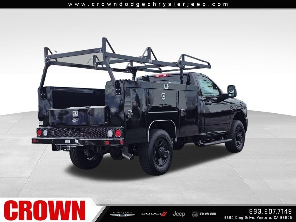 New 2026 Diamond Black Crystal Pearl-Coat Exterior Paint RAM Tradesman image 26