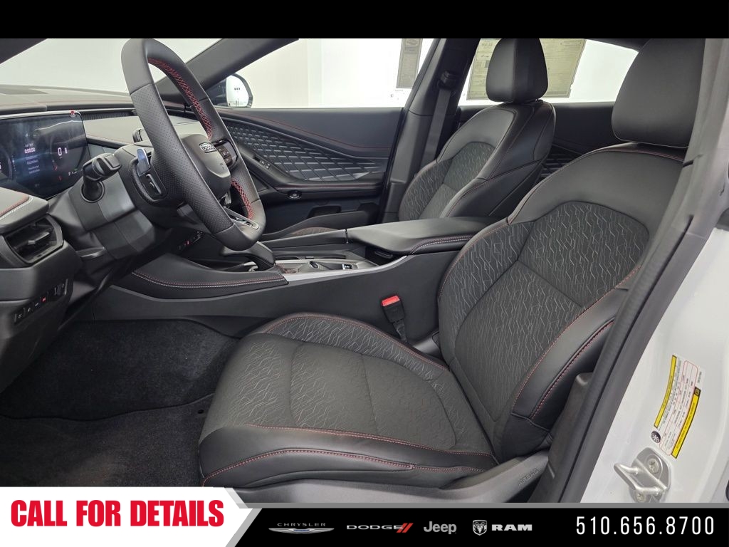 New 2026 White Knuckle Exterior Paint Dodge R/T Scat Pack image 18
