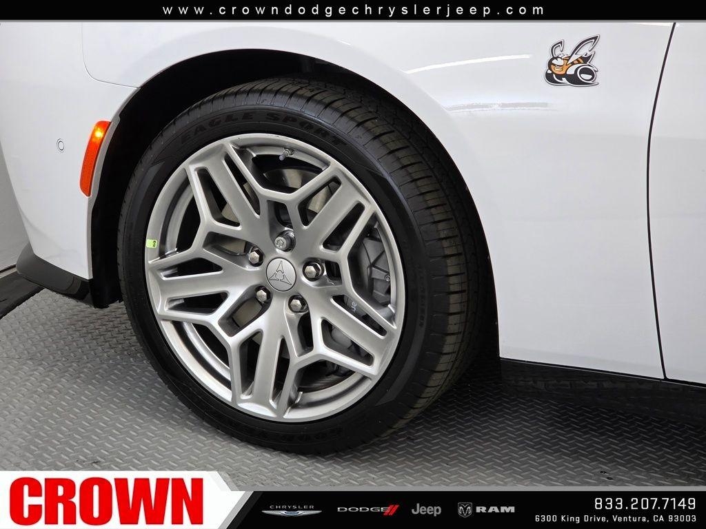 New 2026 White Knuckle Exterior Paint Dodge R/T Scat Pack image 33