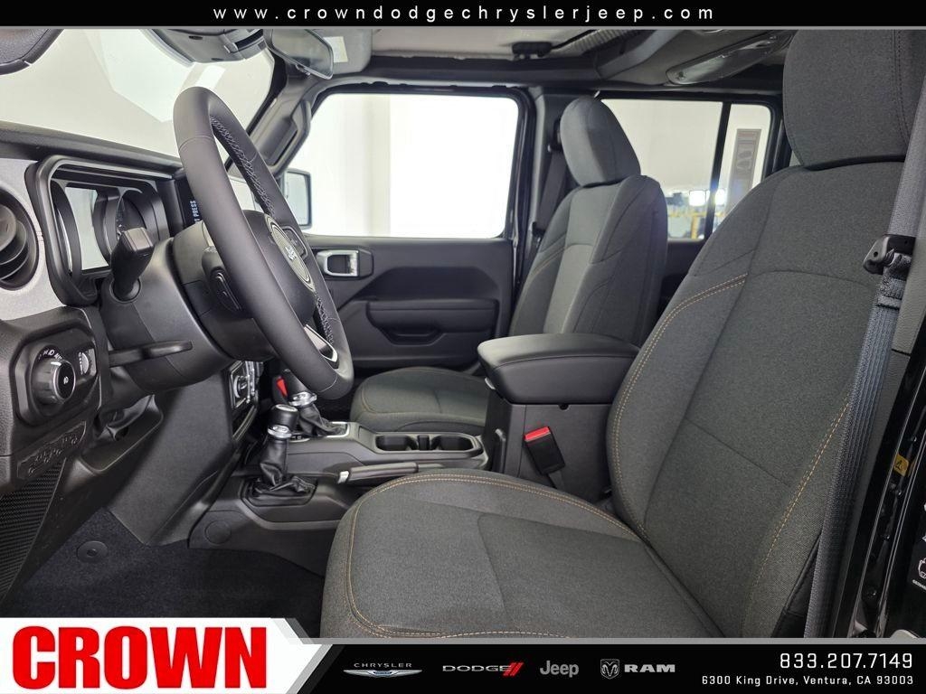 New 2025 Black Clear-Coat Exterior Paint Jeep Sport S image 42