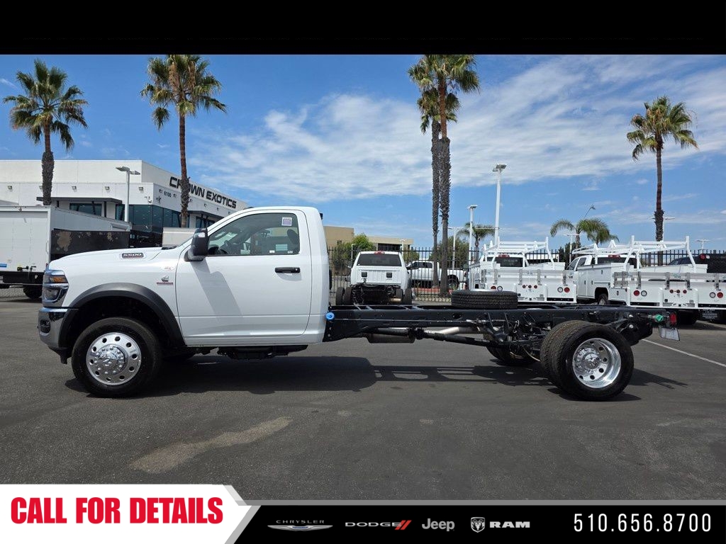 New 2026 Bright White Clearcoat RAM Tradesman image 6