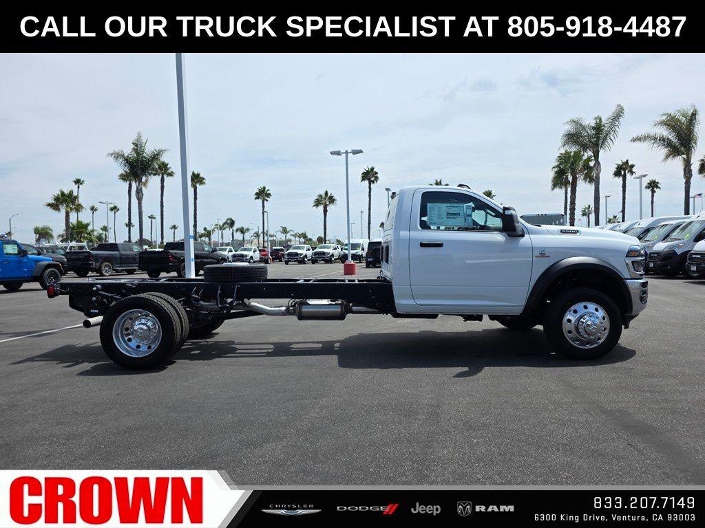 New 2026 Bright White Clearcoat RAM Tradesman image 18