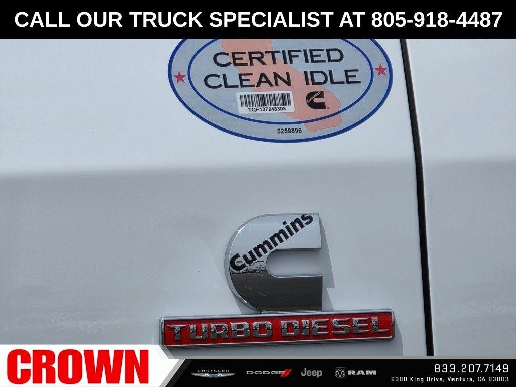 New 2026 Bright White Clearcoat RAM Tradesman image 22