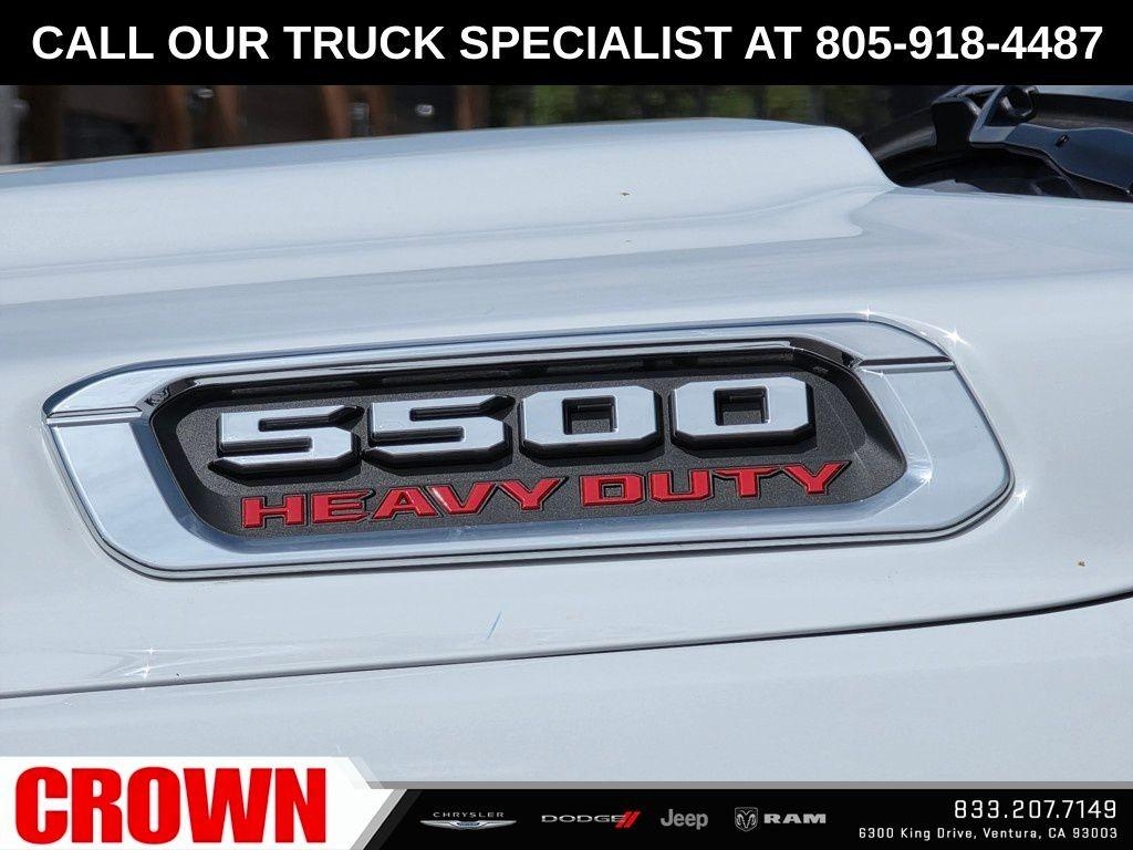 New 2026 Bright White Clearcoat RAM Tradesman image 23