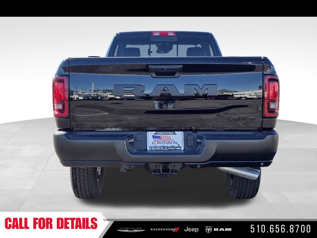 New 2026 Diamond Black Crystal Pearl-Coat Exterior Paint RAM Tradesman image 6