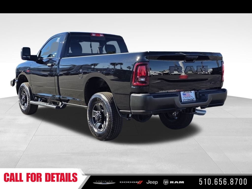 New 2026 Diamond Black Crystal Pearl-Coat Exterior Paint RAM Tradesman image 7