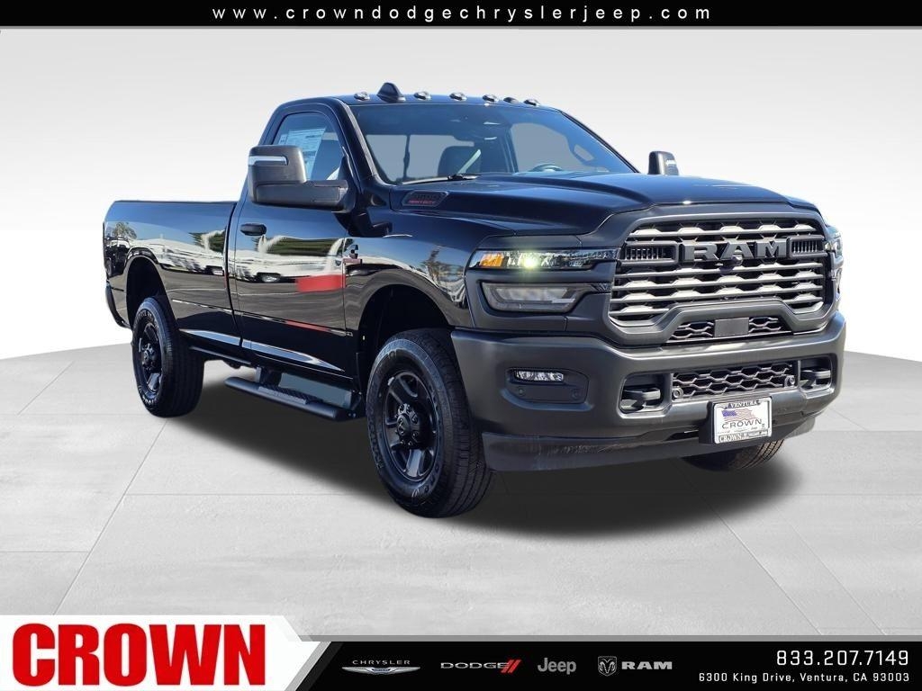 New 2026 Diamond Black Crystal Pearl-Coat Exterior Paint RAM Tradesman image 22
