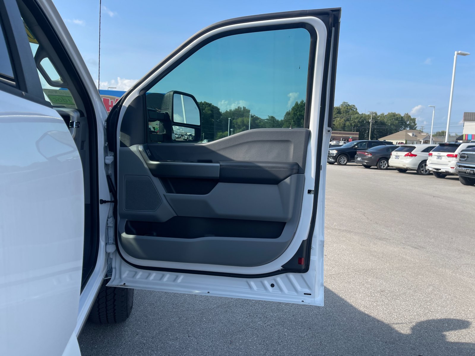 New 2026 White Ford XL image 17