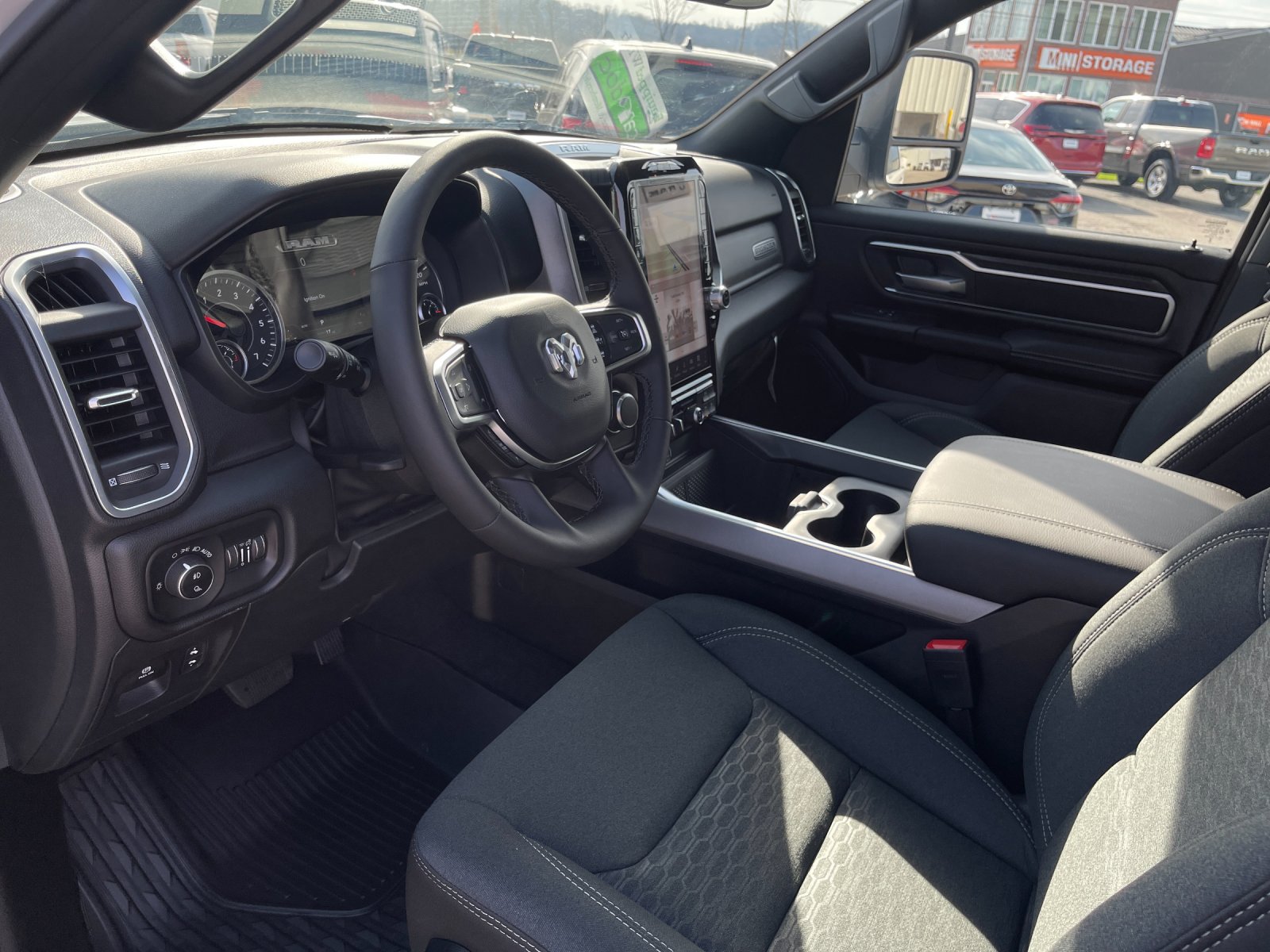 2025 RAM 1500 Big Horn/Lone Star - Photo 10