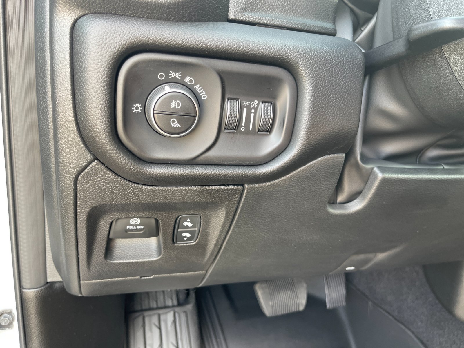 2025 RAM 1500 Big Horn/Lone Star - Photo 30