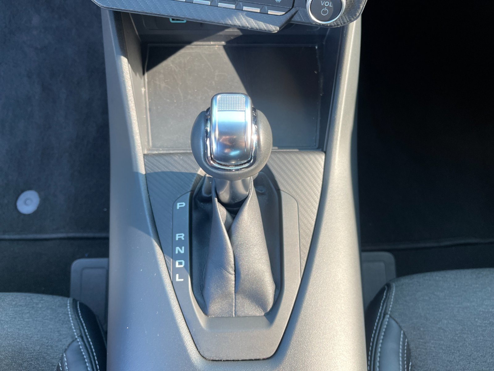 Used 2024 Silver Ford EcoBoost image 21