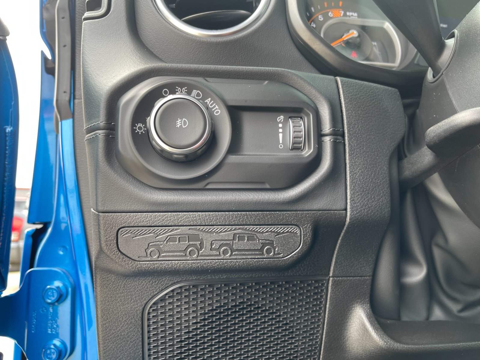 2026 Jeep Wrangler 4-Door Sahara - Photo 31